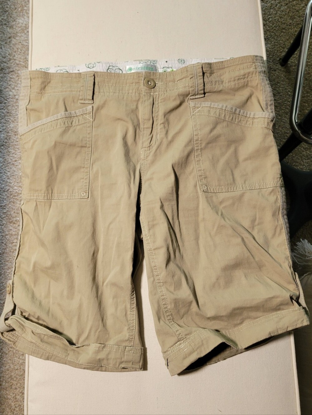 Aventura Organic Cotton Shorts - Beige with Green Logo Accents